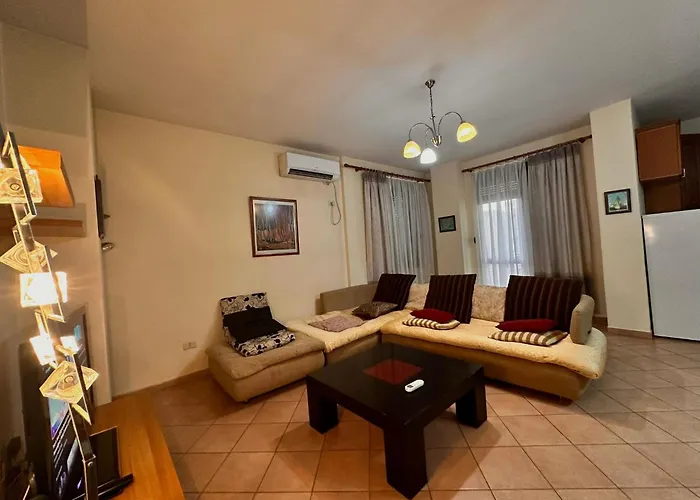 Ubytování v soukromí Guest Grand House Tirana